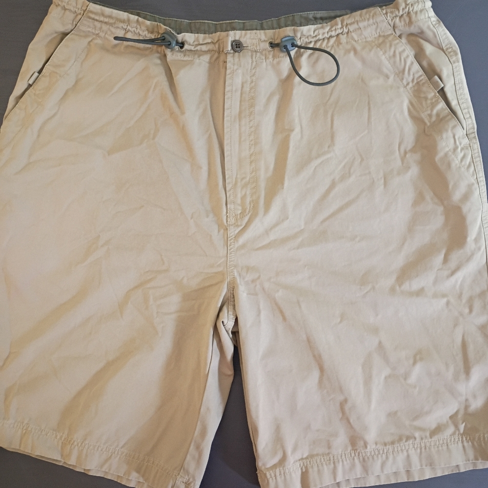 Tommy Hilfiger Tan Hybrid Shorts Relaxed Fit